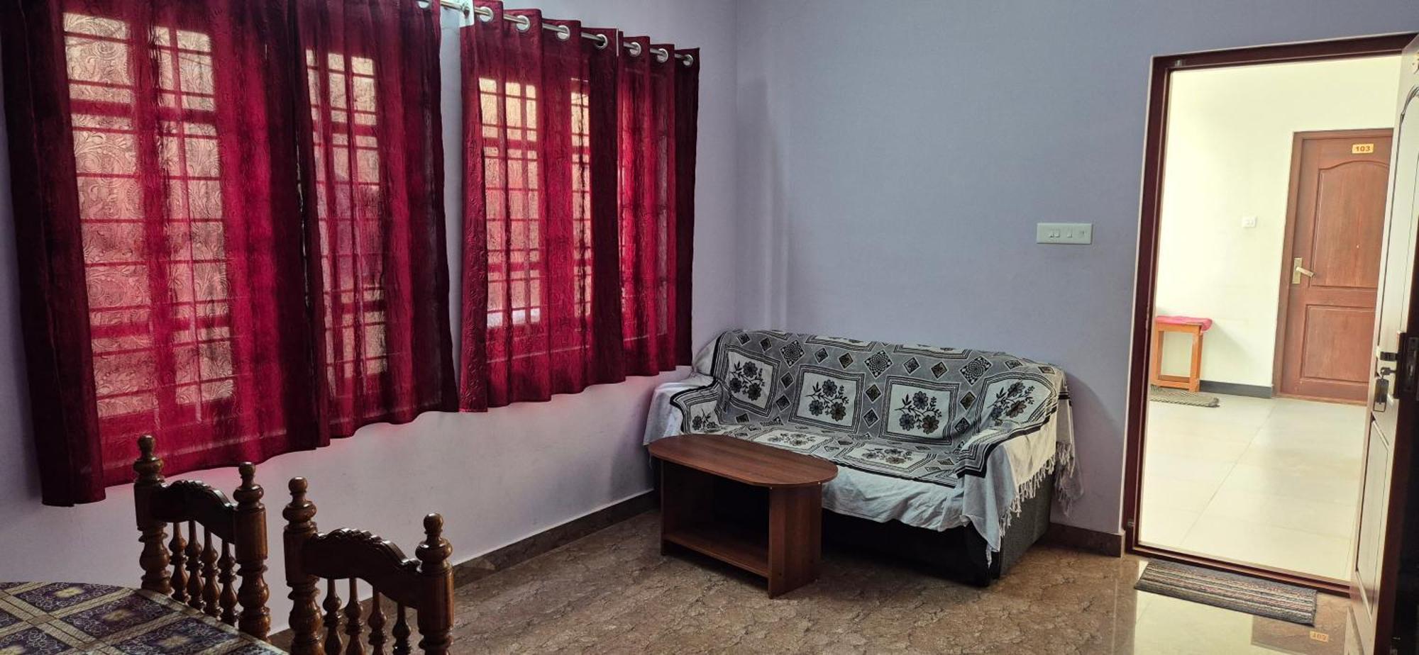 Ferienwohnung Karpagam Residency Udagamandalam Exterior foto